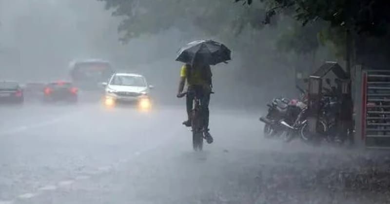 ഇന്നും നാളെയും അതിശക്തമായ മഴയ്ക്ക് സാധ്യത; ഒൻപത് ജില്ലകളിൽ ഓറഞ്ച് അലേർട്ട്