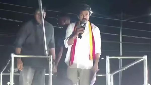 കരൂര്‍ ദുരന്തം: നിർണായക നീക്കവുമായി തമിഴ്നാട് പൊലീസ്, ടിവികെ ഭാരവാഹികളെ അറസ്റ്റ് ചെയ്യാൻ ആലോചന