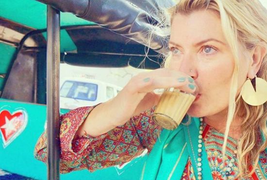 ചായക്കച്ചവടം നടത്തി ഈ അമേരിക്കന്‍ യുവതി നേടുന്നത് കോടികള്‍