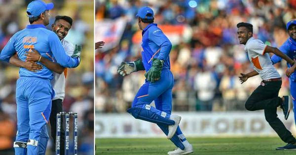 തൊടാമെങ്കിൽ തൊട്ടോള്ളൂ...; ആരാധകനെ ഗ്രൗണ്ടിലൂടെ ഓടിച്ച് ധോണി: വീഡിയോ വൈറൽ