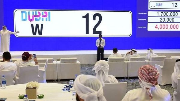 ദുബായ് റോഡ് ട്രാന്‍സ്‍പോര്‍ട്ട് അതോരിറ്റി നമ്പർ ലേലം;  ഫാന്‍സി നമ്പര്‍ വിറ്റുപോയത് 7.5 കോടിക്ക്