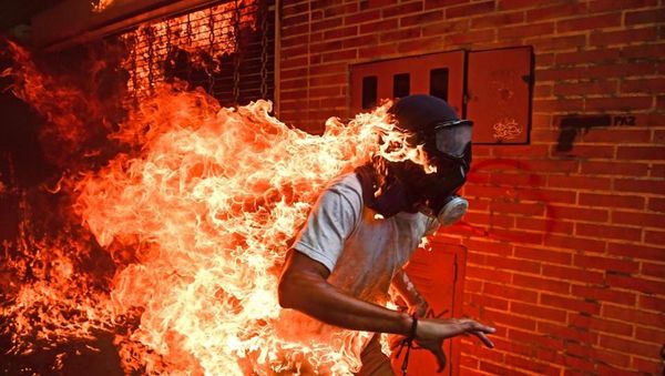 ഒരു രാജ്യത്തിൻറെ മുഴുവൻ ഭീകരതയും ഉൾക്കൊള്ളുന്ന ചിത്രത്തിന് ഈ വർഷത്തെ  ലോക പ്രസ് ഫോട്ടോഗ്രാഫി പുരസ്‌കാരം