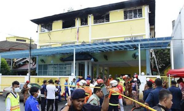 മലേഷ്യയില്‍ മതപഠനകേന്ദ്രത്തില്‍ തീപിടിത്തം; കുട്ടികളടക്കം 25 പേര്‍ മരിച്ചു