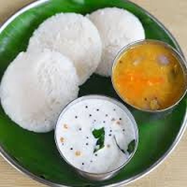 ഇന്ന് നമ്മുടെ ഇഡലിയ്ക്ക് ഹാപ്പി ബര്‍ത്ത്ഡേ