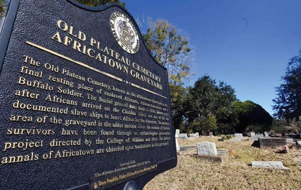 അടിമകളെ  കടത്താൻ ഉപയോഗിച്ച അവസാന അടിമക്കപ്പലിന്റെ അവശിഷ്ടം കണ്ടെത്തി