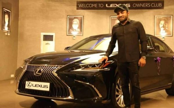 60 ലക്ഷം രൂപയുടെ ലെക്‌സസ്‌ ഇഎസ് 300 എച്ച് ഹൈബ്രിഡ് കാര്‍ സ്വന്തമാക്കി ഈ  പ്രിയതാരം