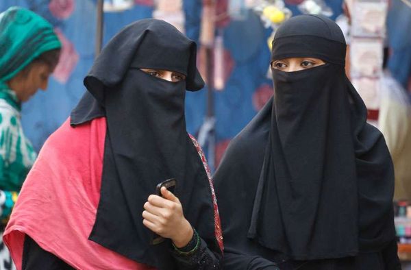 മോദി സര്‍ക്കാരിന് രാഷ്ട്രീയ വിജയം; മുത്തലാഖ് ബില്‍ രാജ്യസഭ പാസാക്കി