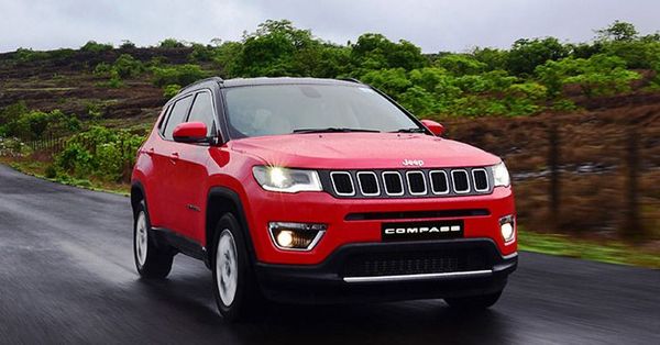 ജീപ്പ് കോംപസിന്‍റെ പെട്രോള്‍നിര വരുന്നു