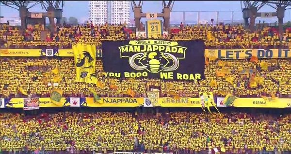 ആവേശപൂത്തിരി കത്തി; കേരള ബ്ലാസ്‌റ്റേഴ്‌സ് 31 അംഗ ടീമിനെ പ്രഖ്യാപിച്ചു