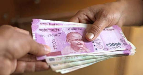 സർക്കാർ ജീവനക്കാർക്ക് സന്തോഷ വാര്‍ത്ത; ഓണം ബോണസും അഡ്വാൻസും പ്രഖ്യാപിച്ചു