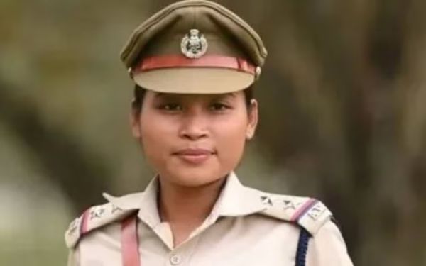 അസം പോലീസിലെ വിവാദ സബ് ഇന്‍സ്‌പെക്ടര്‍ ജുന്‍മോനി രാഭ വാഹനാപകടത്തില്‍ കൊല്ലപ്പെട്ടു