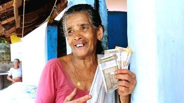 ഓണത്തിന് ക്ഷേമ പെൻഷൻ നൽകാൻ തുക അനുവദിച്ച് ധനവകുപ്പ്