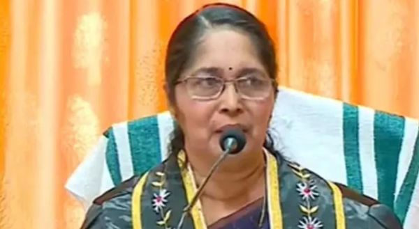 കൊല്ലം കോര്‍പറേഷന്‍ മേയര്‍ പ്രസന്ന ഏണെസ്റ്റ് രാജിവെച്ചു