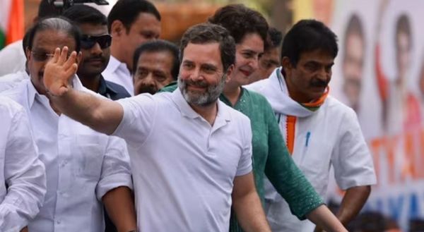 അപകീര്‍ത്തിക്കേസില്‍ സ്റ്റേ ഇല്ല:രാഹുല്‍ ഗാന്ധിയുടെ അപ്പീല്‍ തള്ളി സൂറത്ത് കോടതി; അയോഗ്യത തുടരും