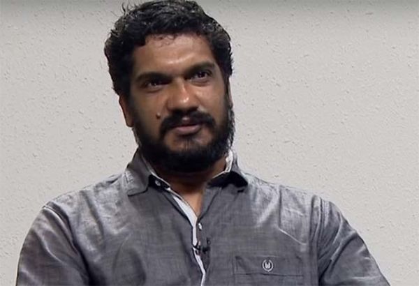 സിനിമയില്‍ തനിക്ക് അവസരങ്ങള്‍ കുറഞ്ഞെന്നു പറയുന്ന നടി പാര്‍വതിയില്‍ നിന്നും തനിക്കുണ്ടായ അനുഭവം തുറന്നു പറഞ്ഞ്‌ സംവിധായകൻ സനൽകുമാർ ശശിധരൻ