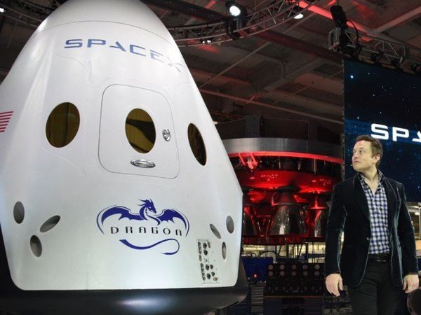 സ്‌പെയ്‌സ് എക്‌സ്; ബഹിരാകാശത്തേക്ക് ഒരു വിനോദയാത്ര