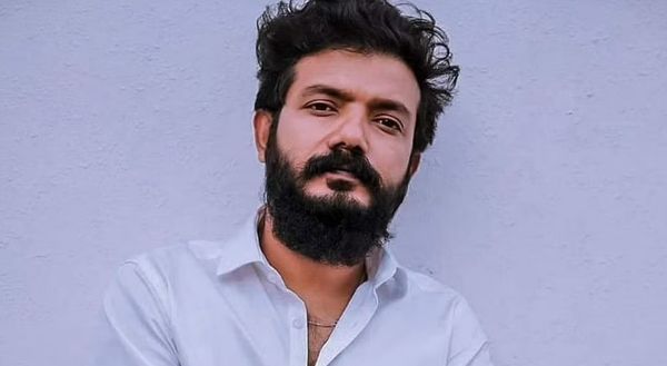 ഹൈബ്രിഡ് കഞ്ചാവ് കേസ്; നടൻ ശ്രീനാഥ് ഭാസി മുൻകൂർ ജാമ്യാപേക്ഷ പിൻവലിച്ചു