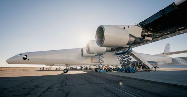 ലോകത്തിലെ ഏറ്റവും വലിയ വിമാനം യാത്രക്കൊരുങ്ങുന്നു