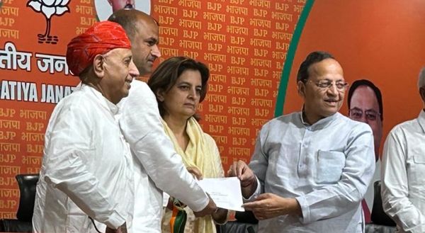 രാജസ്ഥാനിലെ കോൺഗ്രസിന്റെ മുൻ ലോക്സഭാംഗം ജ്യോതി മിർധ ബിജെപിയിൽ ചേർന്നു