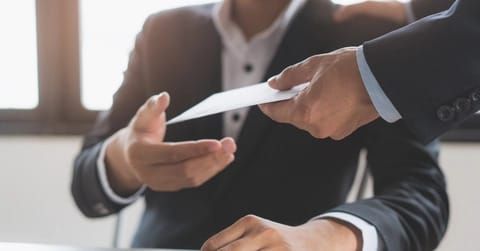 ഉറങ്ങാനും കരയാനും റെഡിയാണോ? ഡിമാൻഡ് ഇക്കൂട്ടർക്ക്, കൈനിറയെ പണം സമ്പാദിക്കാം