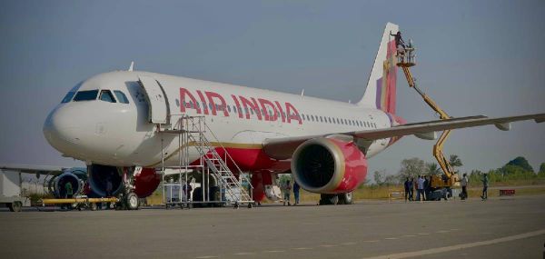 കണ്ണൂര്‍- തിരുവനന്തപുരം എയര്‍ ഇന്ത്യ വിമാനം റദ്ദാക്കി; വിമനത്താവളത്തിൽ കുടുങ്ങി യാത്രക്കാർ