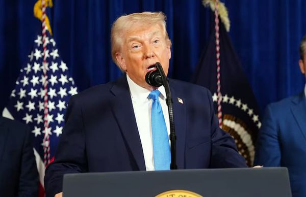 ആക്ടിങ് പ്രസിഡന്റ് ഓഫ് വെനസ്വേല; സ്വയം പ്രഖ്യാപിച്ച് ചിത്രവും പ്രസിദ്ധീകരിച്ച് ട്രംപ്