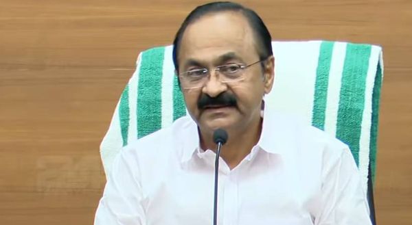 കേരളം പുതുയുഗത്തിലേക്ക് യാത്ര തുടങ്ങി, VD – മോഡി ആക്ഷേപം സർക്കാർ വന്ന ശേഷമുള്ള രണ്ടാമത്തെ വലിയ തമാശ; മുഖ്യമന്ത്രി