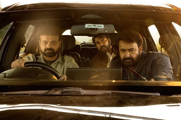 ബോക്സ് ഓഫിസ് കീഴടക്കി മമ്മൂട്ടിയും മോഹൻലാലും: പേട്രിയറ്റ് ഫസ്റ്റ് ഡേ കളക്ഷൻ പുറത്ത്