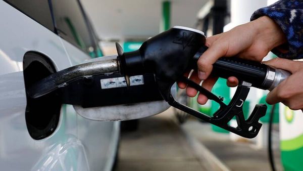 രാജ്യത്ത് ഇന്ധന വില വർധനവ് അഞ്ചുദിവസത്തിനകം? LPG വിലയും വർധിപ്പിച്ചേക്കും