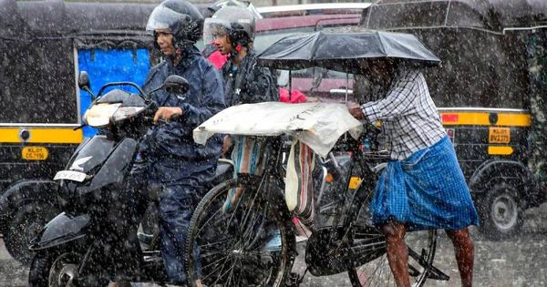 സംസ്ഥാനത്ത് അതിതീവ്ര മഴയ്ക്ക് സാധ്യത; വയനാട് ഉൾപ്പെടെ മൂന്ന് ജില്ലകളിൽ റെഡ് അലേർട്ട്