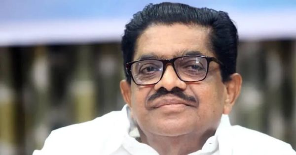 നെടുമ്പാശേരി വിമാനത്താവളത്തിന് കെ. കരുണാകരന്‍റെ പേര് നൽകണം; ആവശ‍്യവുമായി വി.എം. സുധീരൻ