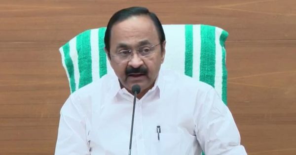 ഓണക്കിറ്റ് വിതരണത്തില്‍ വീഴ്ച ഇല്ല; ക്ഷേമ പെന്‍ഷന്‍ വിതരണത്തിന് 1105 കോടി അനുവദിച്ചു; വിതരണം നാളെ മുതല്‍; മുഖ്യമന്ത്രി