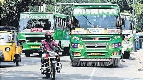 നവംബര്‍ 3 മുതല്‍ സ്വകാര്യ ബസുകള്‍ ഓടില്ല; സമരം പ്രഖ്യാപിച്ച് ഉടമകള്‍