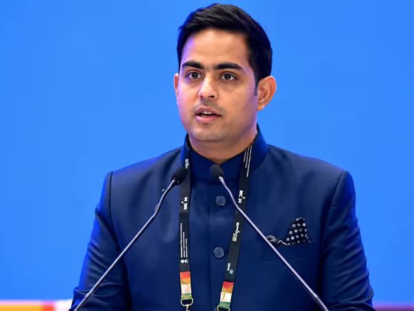 Akash Ambani seeks to recreate Dhirubhai's legacy with India's biggest IPO as Jio goes public