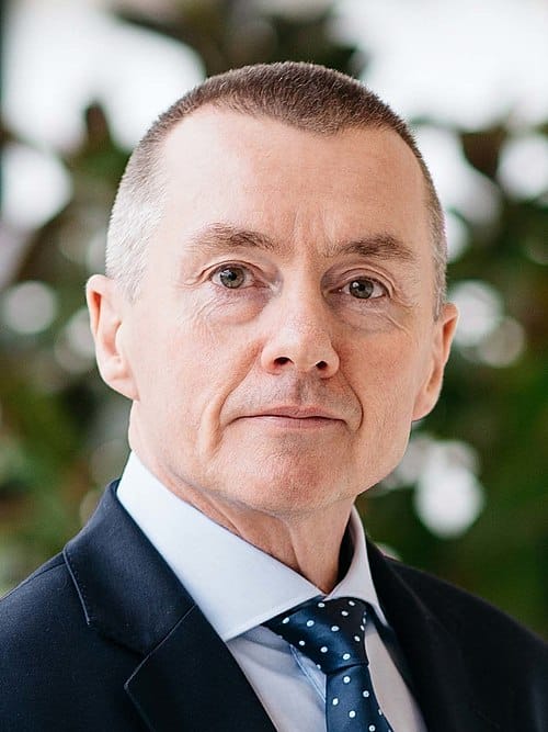 Indigo appoints Willie Walsh as new CEO