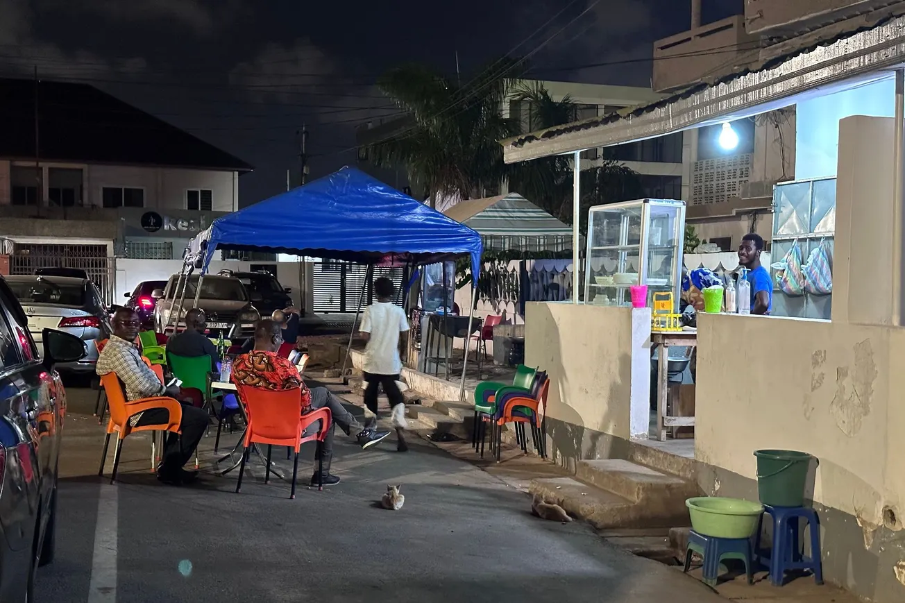 Outdoor Dining with Cats, Accra, Ghana [Frederick Lane, March 2023]