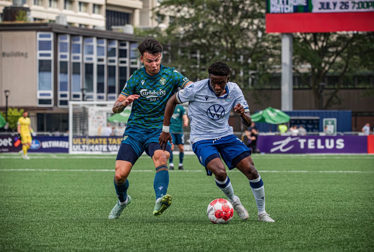 Wanderers lose 2-1 to York United but botched penalty call looms large