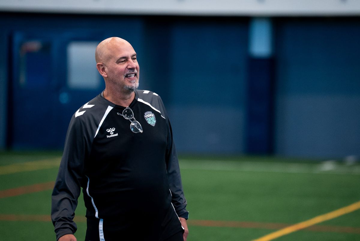 Head coach Stephen Hart returns to Tides in time for playoff push