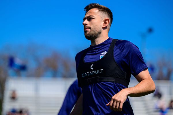 Sources: Wanderers make player swap with Sporting JAX
