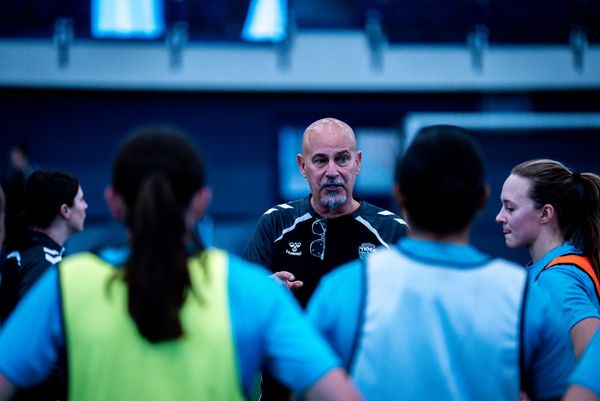 'I don't think it's something where I can do both': Tides head coach Stephen Hart to part ways with club at season's end