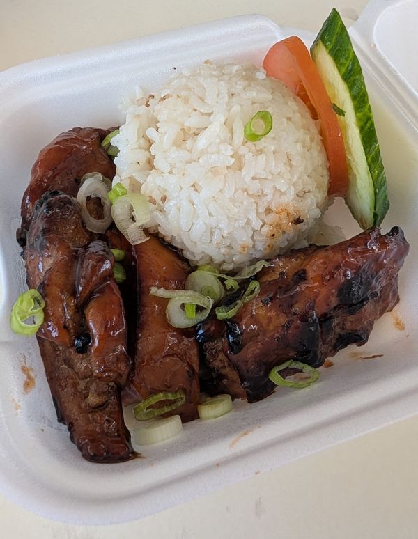 Dina's Karinderya: Authentic Filipino Comfort Food in Eastern Arizona