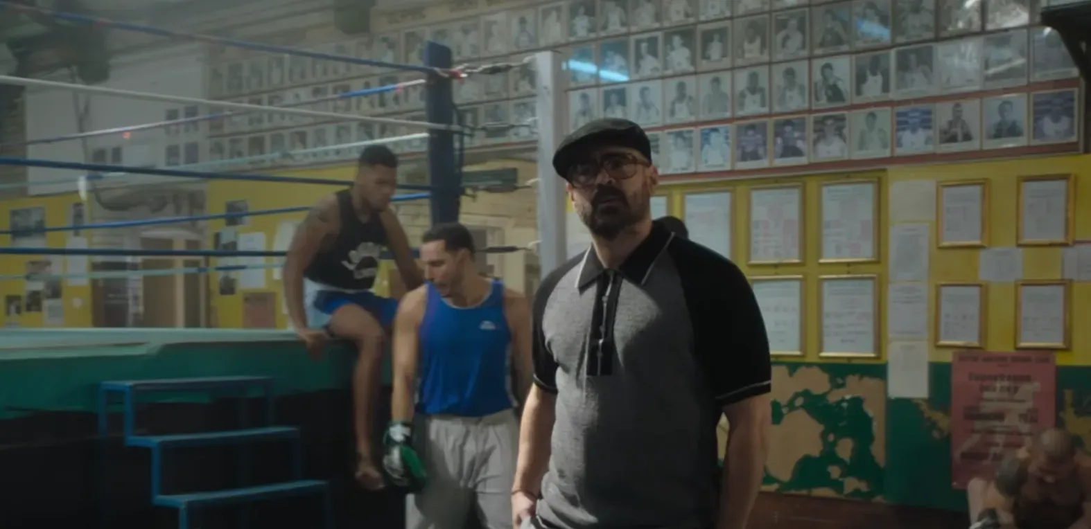 Film Still: The Coach (Colin Farrell) in The Gentleman Film (2019)