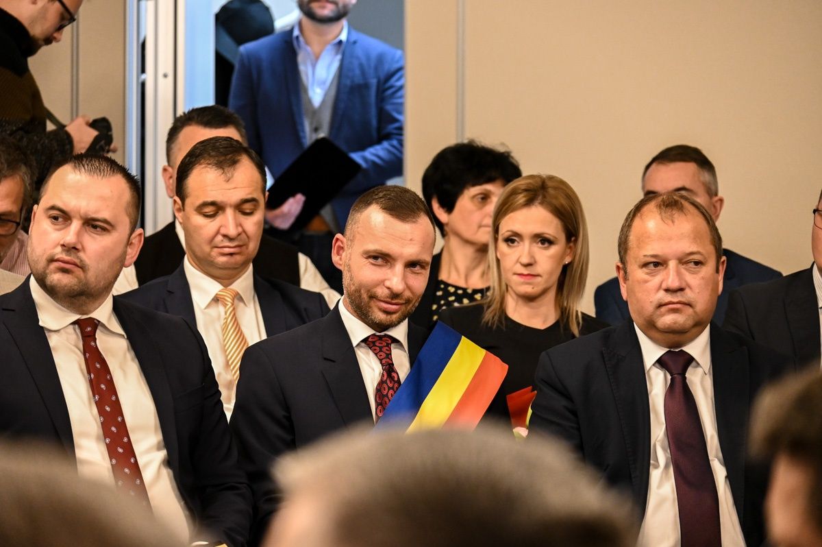 Cicanadrágos falusi gyerekből Hargita megye tanácsának elnöke lett