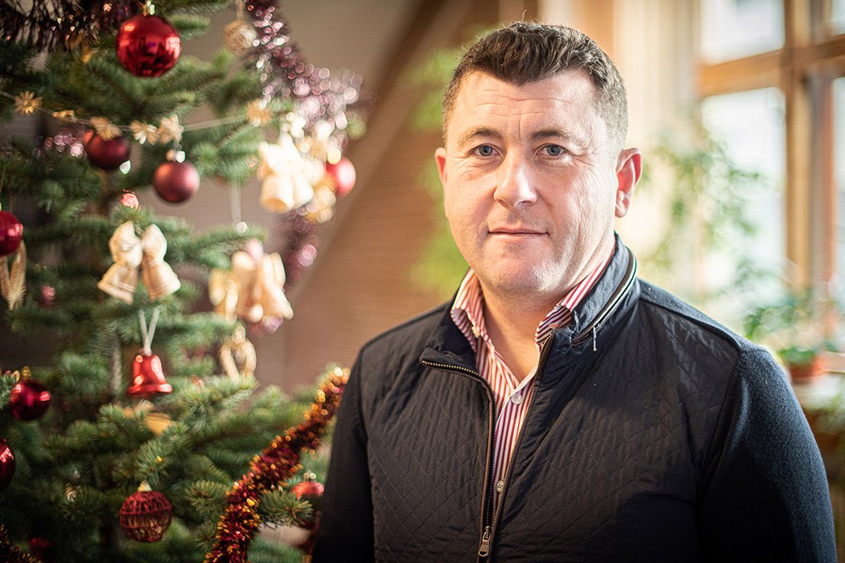 Borbolynak a szüleitől kell kölcsön kérnie négyévente