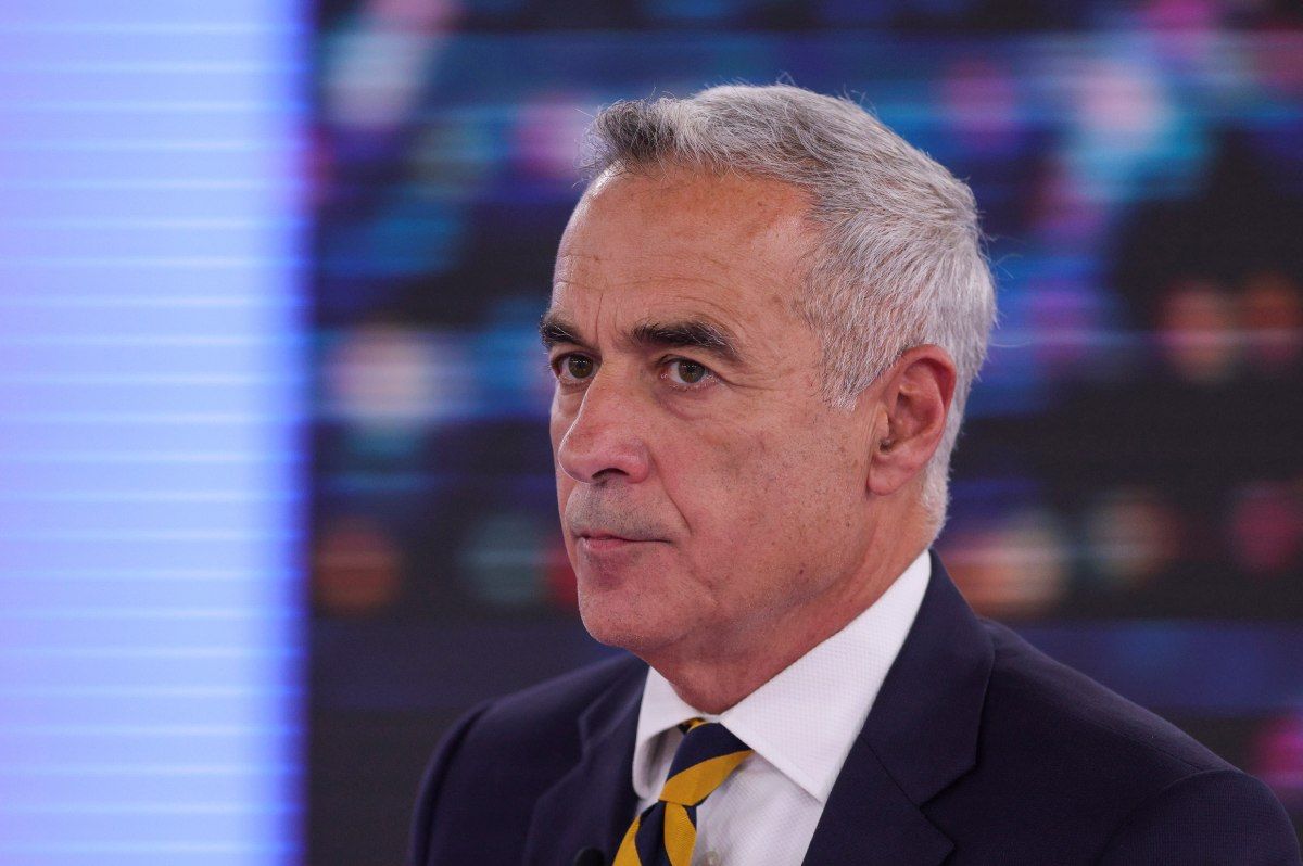 Călin Georgescu elkerülte Lasconit