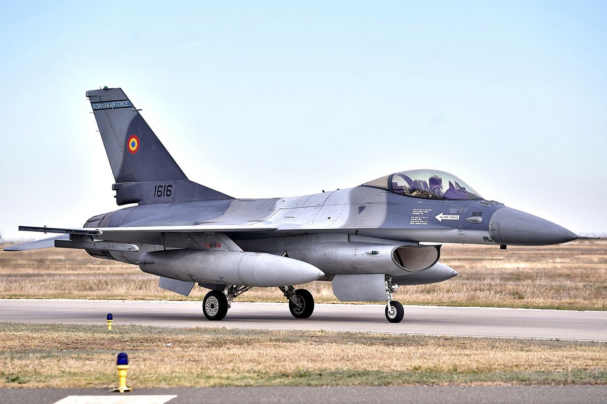Megérkeztek az utolsó F-16-os vadászgépek Fetești-re