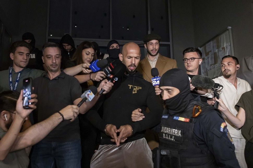 Őrizetbe vette a DIICOT a Tate fivéreket