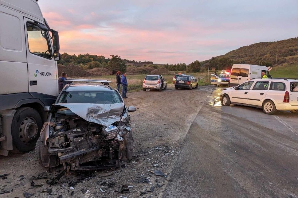 Két autó ütközött Keményfalva határában