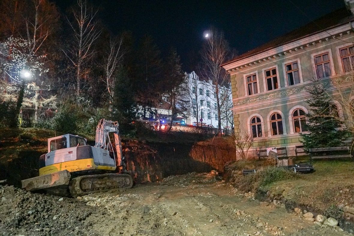 Elkezdődött a bentlakásügy pere