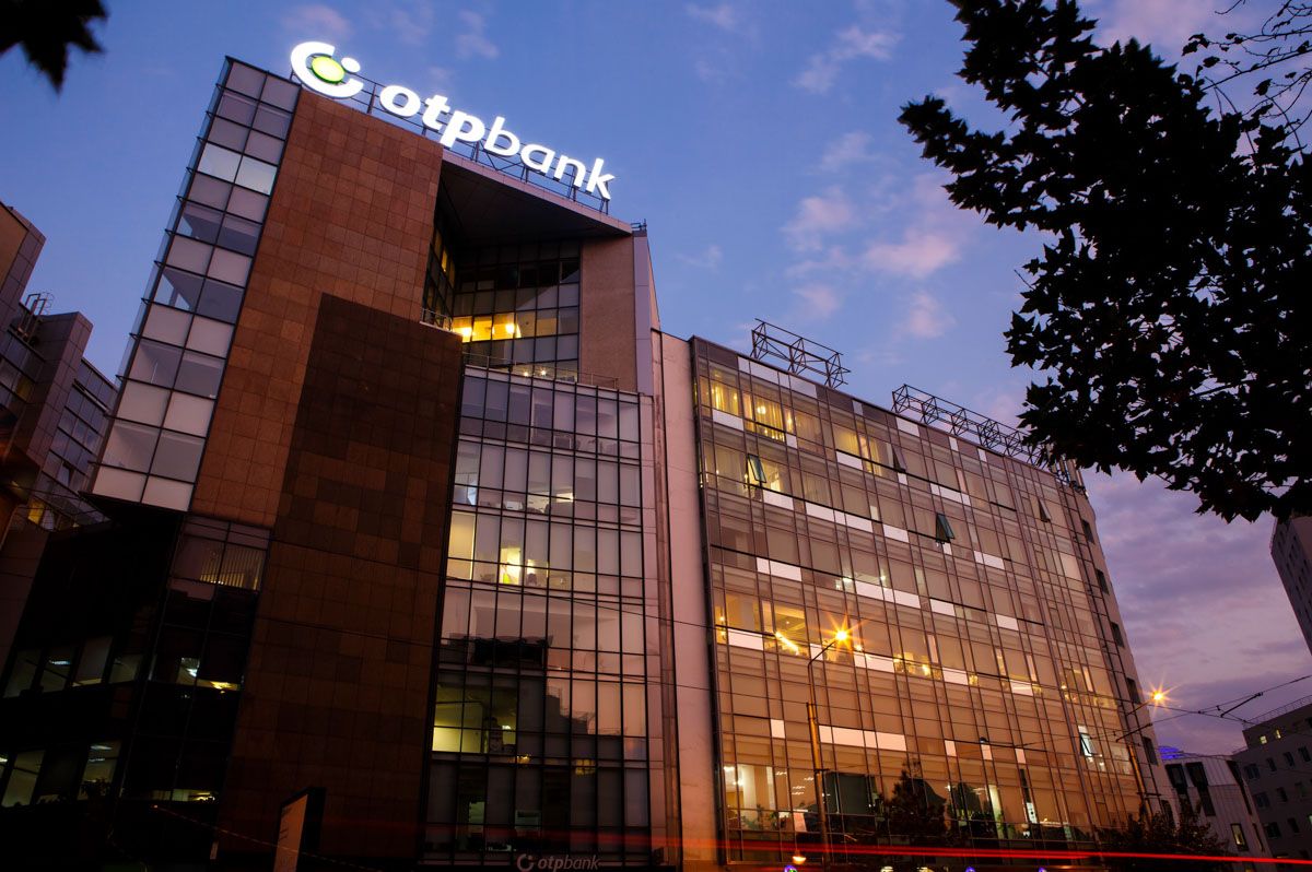 Az OTP Bank Románia ügyfelei hivatalosan is a Banca Transilvania ügyfeleivé válnak